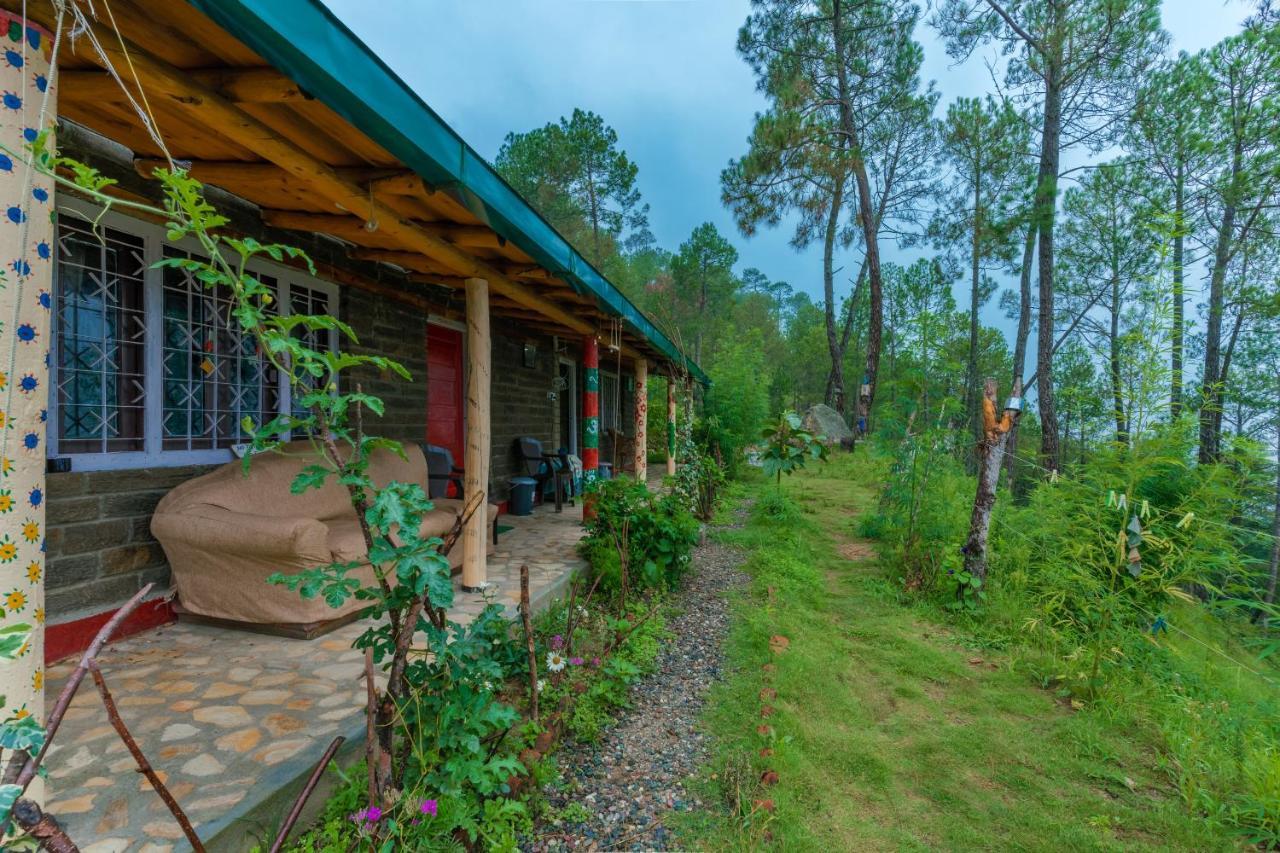 Zenoaks Homestay Almora Eksteriør billede